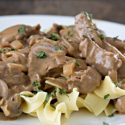 yummy easy and quick beef stroganoff recipe
